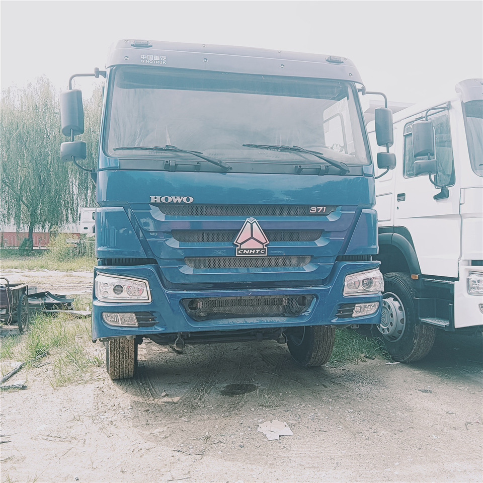 SINOTRUK Howo - Camión volquete: foto 4 SINOTRUK Howo - Camión volquete: foto 4