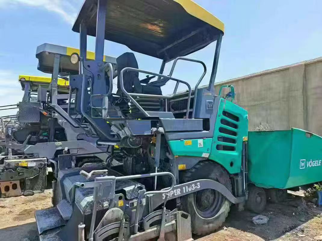 VOGELE 1103-3 - Pavimentadora de asfalto: foto 2 VOGELE 1103-3 - Pavimentadora de asfalto: foto 2