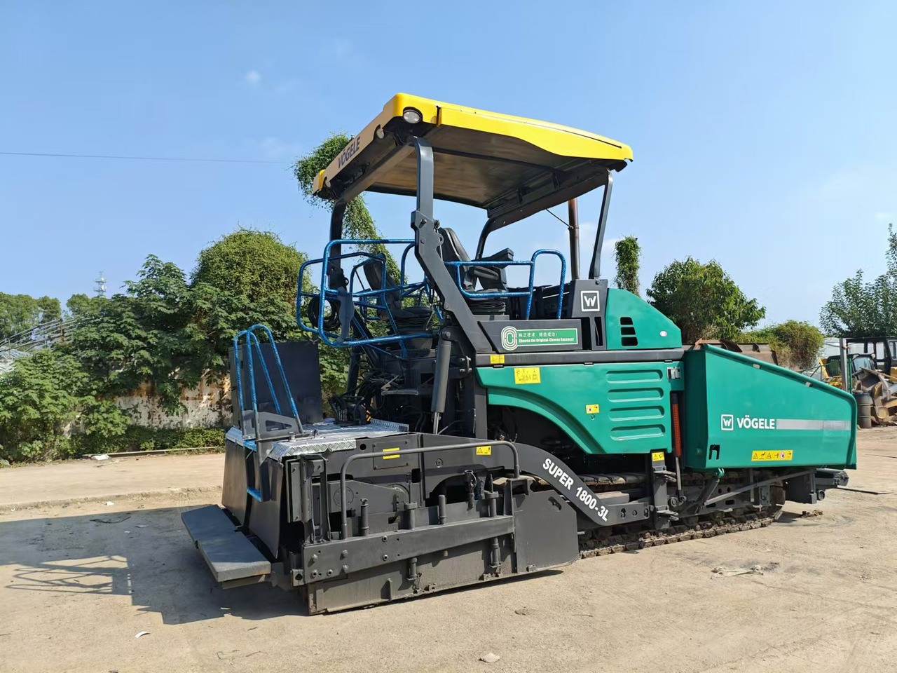 VOGELE 1800-3L - Pavimentadora de asfalto: foto 3 VOGELE 1800-3L - Pavimentadora de asfalto: foto 3