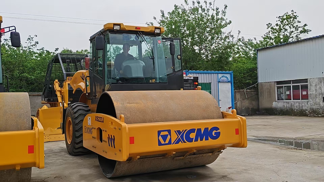 XCMG XS233J - Compactador: foto 4 XCMG XS233J - Compactador: foto 4