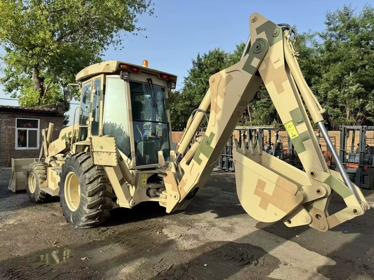 XCMG XT870 - Retroexcavadora: foto 4 XCMG XT870 - Retroexcavadora: foto 4