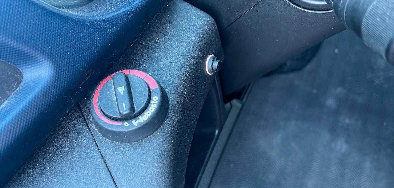 Iveco Daily 35-160 Passo Lungo e Tetto Alto - Furgón: foto 5 Iveco Daily 35-160 Passo Lungo e Tetto Alto - Furgón: foto 5