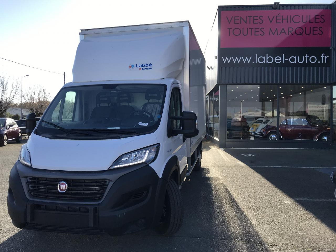 FIAT DUCATO 3T5 CAISSE + HAYON 2.3 MJT 140CH PRO LOUNGE - Furgoneta caja cerrada: foto 3 FIAT DUCATO 3T5 CAISSE + HAYON 2.3 MJT 140CH PRO LOUNGE - Furgoneta caja cerrada: foto 3