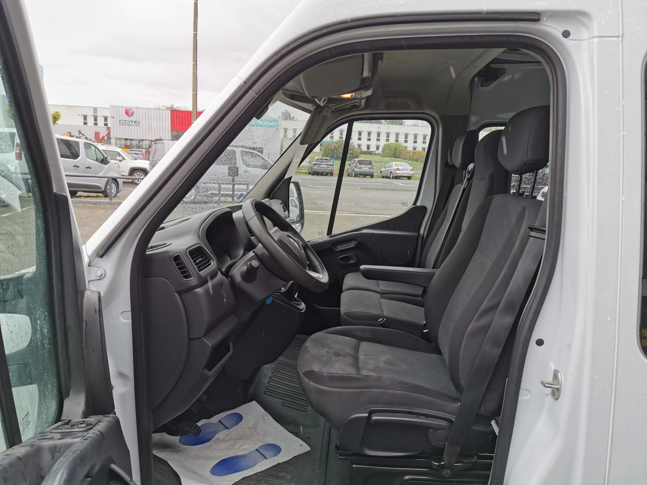 Leasing de RENAULT Master Grand Confort F3500 L2H2 2.3 Blue dCi - 150  III CABINE APPROFONDIE Cabine approfondie L2H2 T RENAULT Master Grand Confort F3500 L2H2 2.3 Blue dCi - 150  III CABINE APPROFONDIE Cabine approfondie L2H2 T: foto 6