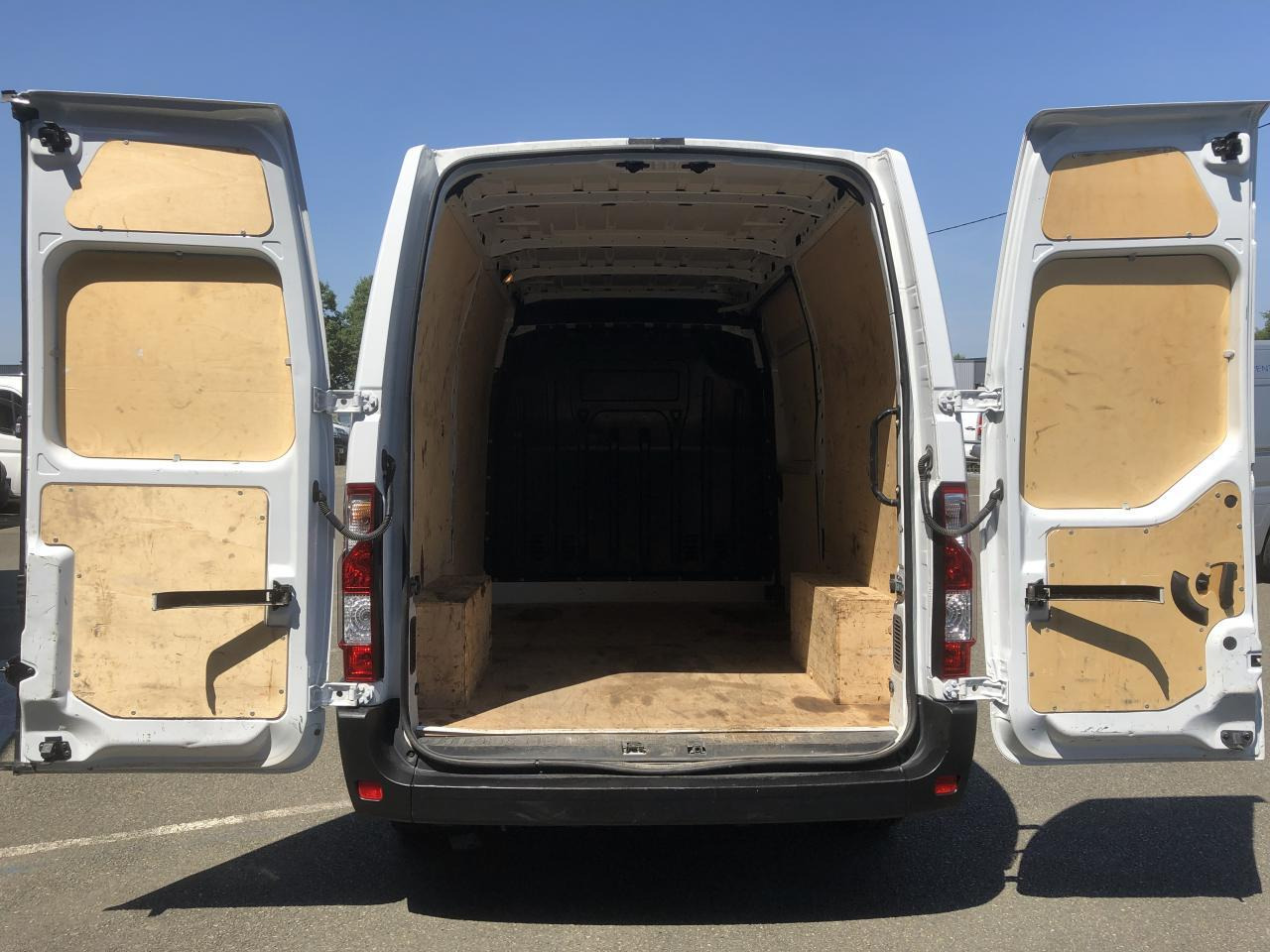 Renault Master F3300 L2H2 2.3 BLUE DCI 135CH CONFORT EURO6 - Furgón: foto 2 Renault Master F3300 L2H2 2.3 BLUE DCI 135CH CONFORT EURO6 - Furgón: foto 2