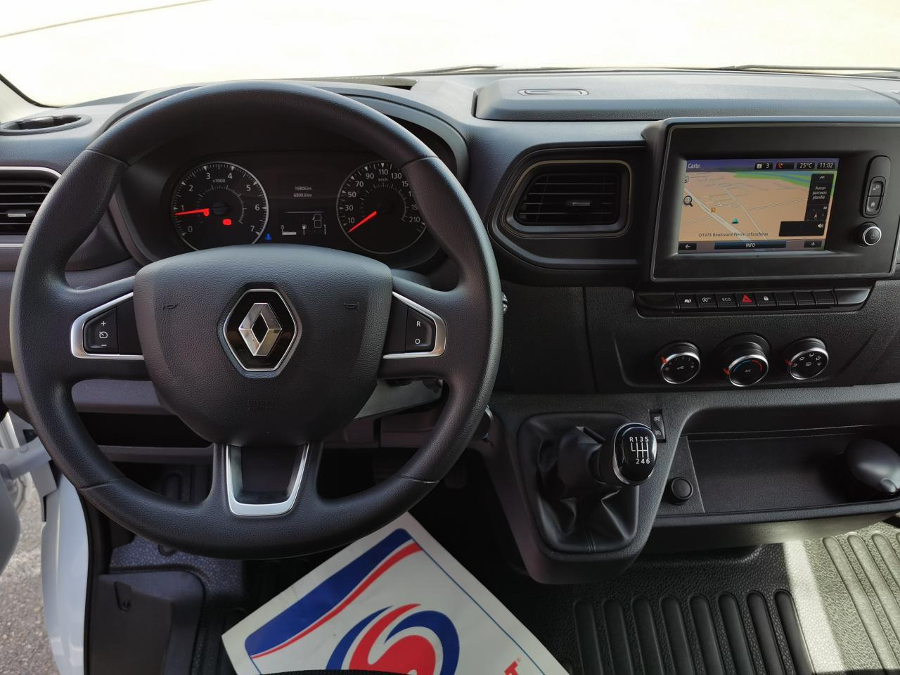 Renault Master Grand Confort F3500 L3H2 2.3 Energy dCi - 150 III FOURGON Fourgon L3H2 Traction PHASE 3 - Furgón: foto 4 Renault Master Grand Confort F3500 L3H2 2.3 Energy dCi - 150 III FOURGON Fourgon L3H2 Traction PHASE 3 - Furgón: foto 4