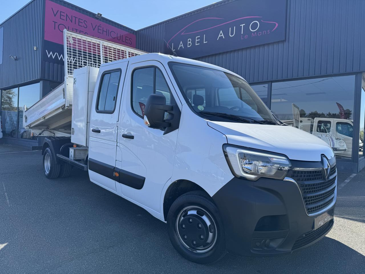 Renault Master RENAULT 3T5 BENNE + COFFRE RJ DOUBLE CABINE 6 PL 2.3 DCI 130 CH CONFORT + GPS + REGUL + CLIM - Furgoneta basculante: foto 2 Renault Master RENAULT 3T5 BENNE + COFFRE RJ DOUBLE CABINE 6 PL 2.3 DCI 130 CH CONFORT + GPS + REGUL + CLIM - Furgoneta basculante: foto 2