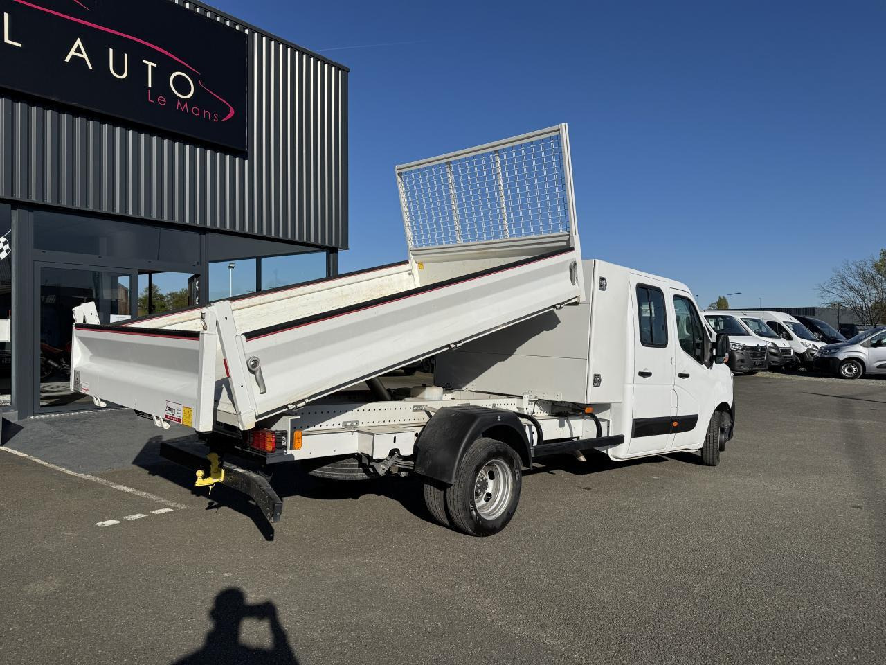 Renault Master RENAULT 3T5 BENNE + COFFRE RJ DOUBLE CABINE 6 PL 2.3 DCI 130 CH CONFORT + GPS + REGUL + CLIM - Furgoneta basculante: foto 5 Renault Master RENAULT 3T5 BENNE + COFFRE RJ DOUBLE CABINE 6 PL 2.3 DCI 130 CH CONFORT + GPS + REGUL + CLIM - Furgoneta basculante: foto 5