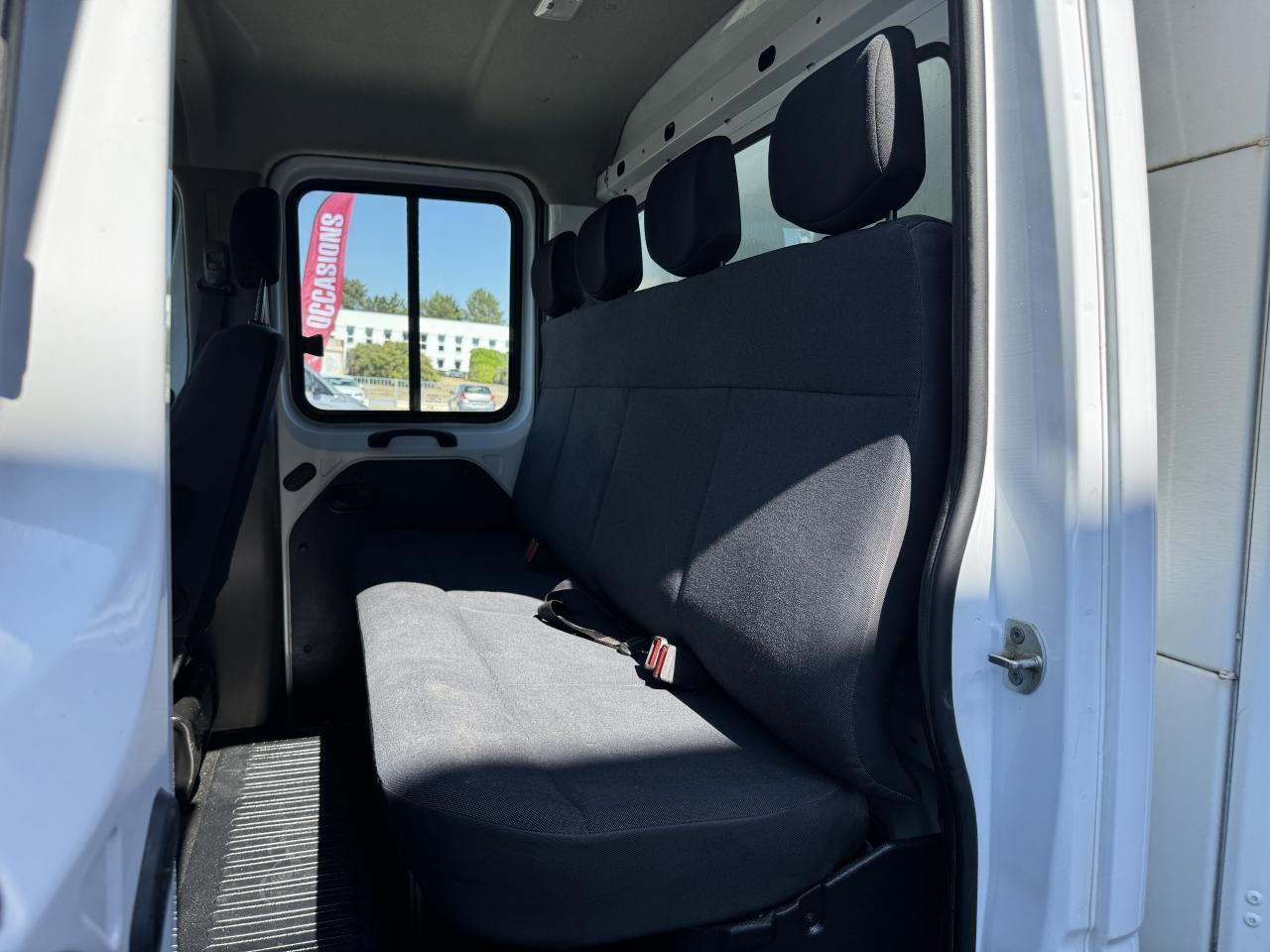 Renault Master RENAULT 3T5 BENNE + COFFRE RJ DOUBLE CABINE 6 PL 2.3 DCI 130 CH CONFORT + GPS + REGUL + CLIM - Furgoneta basculante: foto 4 Renault Master RENAULT 3T5 BENNE + COFFRE RJ DOUBLE CABINE 6 PL 2.3 DCI 130 CH CONFORT + GPS + REGUL + CLIM - Furgoneta basculante: foto 4