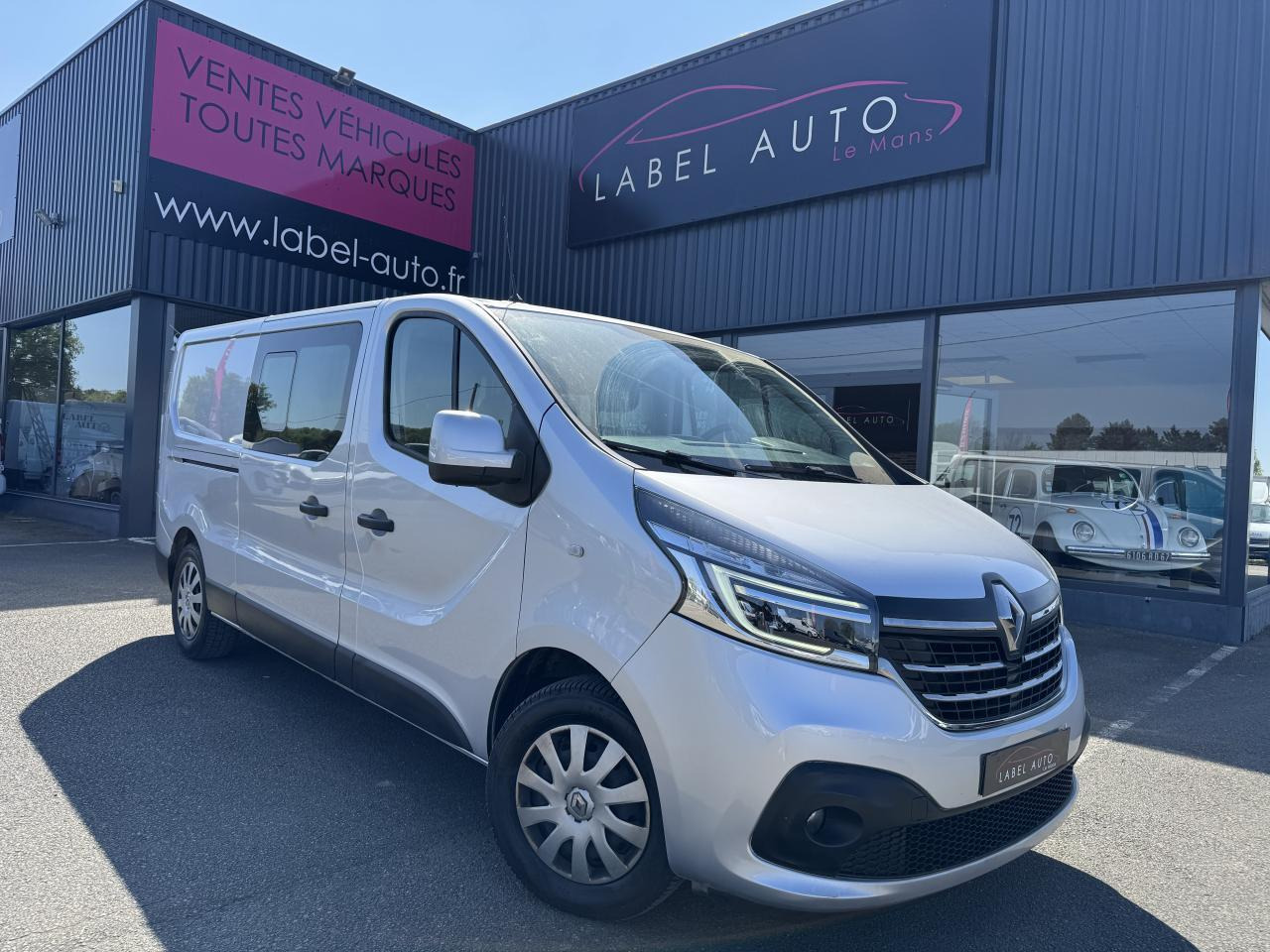 Renault Trafic L2H1 2.0 DCI 145CH CABINE APPROFONDIE 6 PLACES CONFORT EDC - Furgoneta combi: foto 2 Renault Trafic L2H1 2.0 DCI 145CH CABINE APPROFONDIE 6 PLACES CONFORT EDC - Furgoneta combi: foto 2