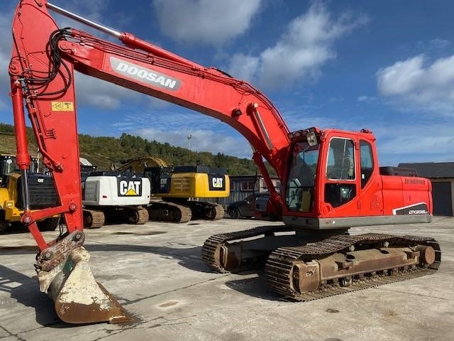 Doosan DX 235 LC  - Excavadora de cadenas: foto 4 Doosan DX 235 LC  - Excavadora de cadenas: foto 4