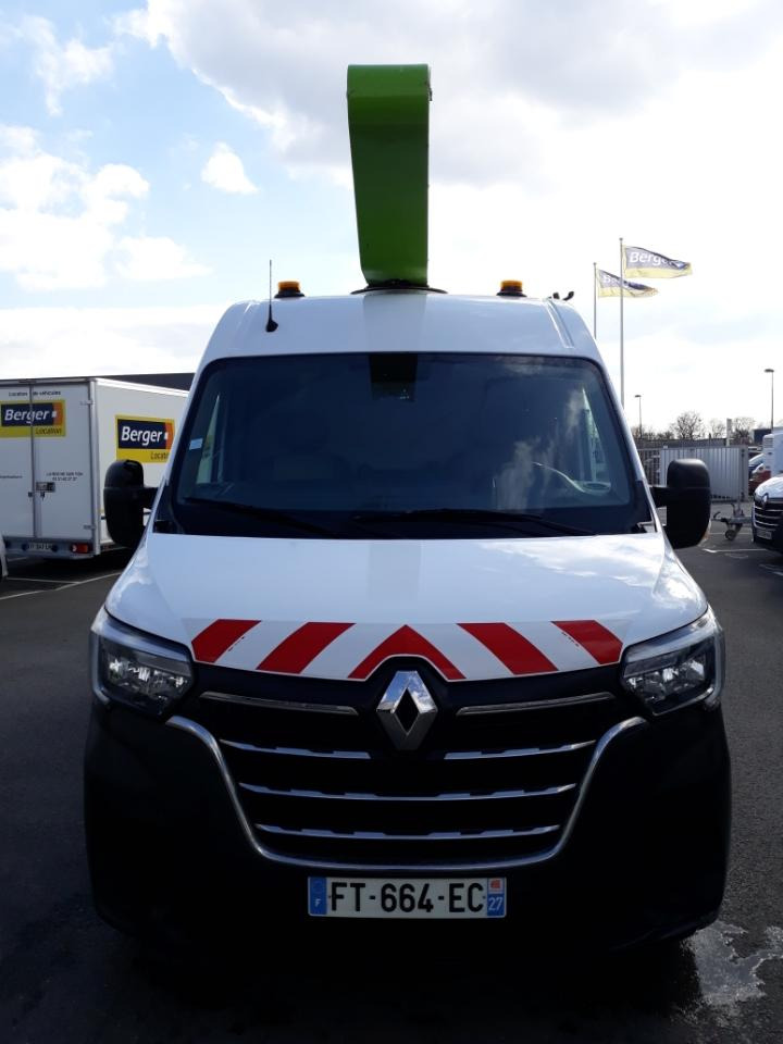 Renault Master 145.35 FG Tronqué L2H2 Nacelle Pack éco - Camión con plataforma elevadora: foto 2 Renault Master 145.35 FG Tronqué L2H2 Nacelle Pack éco - Camión con plataforma elevadora: foto 2