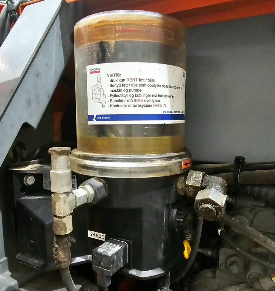 Leasing de Hitachi ZX 210 LC-6 Hitachi ZX 210 LC-6: foto 48 Leasing de Hitachi ZX 210 LC-6 Hitachi ZX 210 LC-6: foto 48