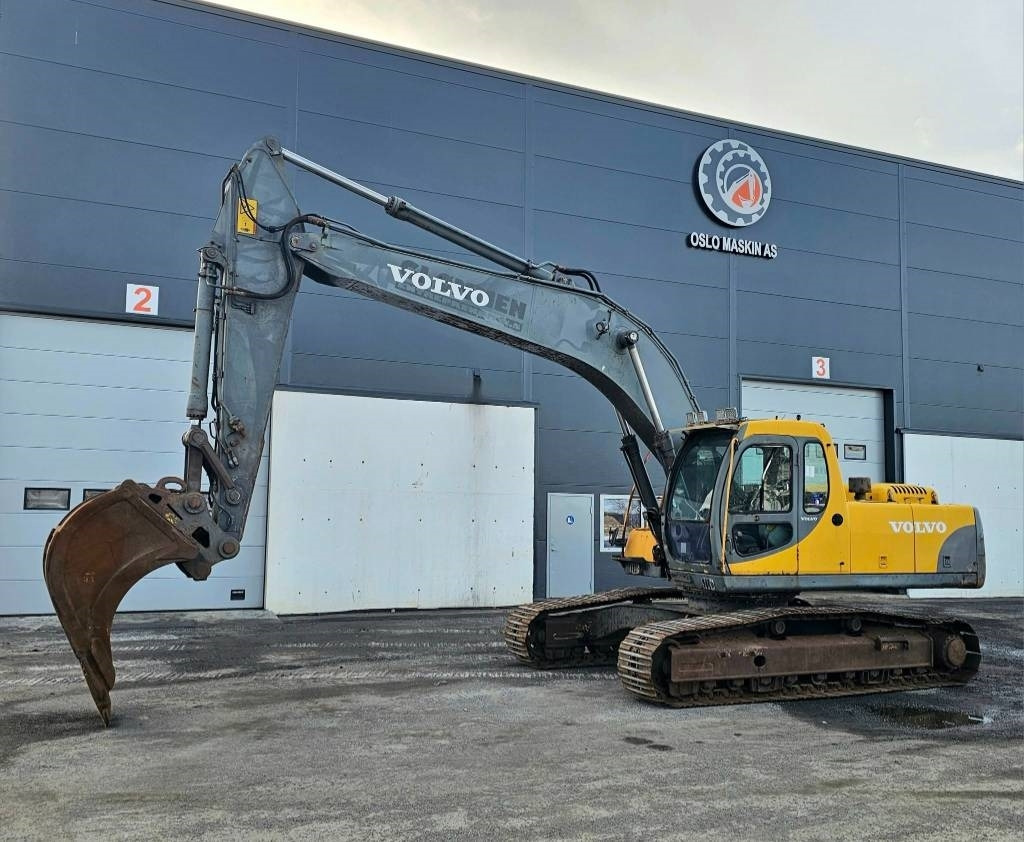 Volvo EC 240 LC - Excavadora de cadenas: foto 1 Volvo EC 240 LC - Excavadora de cadenas: foto 1