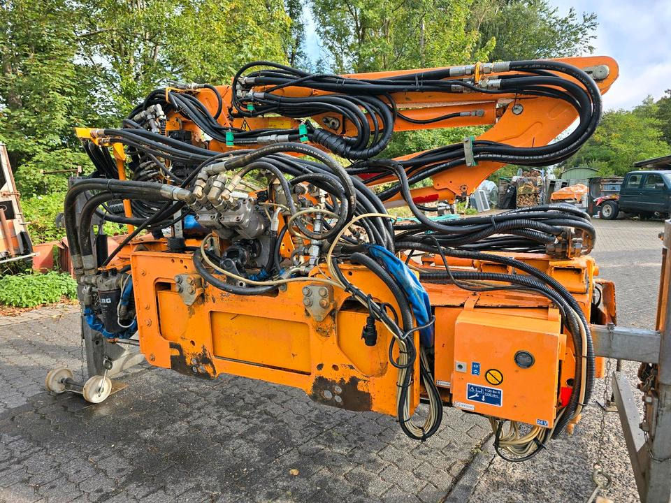 Mulag MFK 600 Mähausleger mit Randstreifenmäher MRF 350 Böschungsmäher Böschungsmulcher Hangmäher MKM 700 FME 600 500 - Brazo: foto 4 Mulag MFK 600 Mähausleger mit Randstreifenmäher MRF 350 Böschungsmäher Böschungsmulcher Hangmäher MKM 700 FME 600 500 - Brazo: foto 4