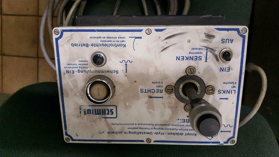 Schmidt Schneepflugsteuerung Bordcomputer Schneepflug unimog - Sistema de navegación para Vehículo municipal: foto 2 Schmidt Schneepflugsteuerung Bordcomputer Schneepflug unimog - Sistema de navegación para Vehículo municipal: foto 2