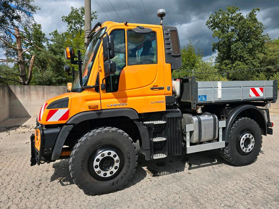 Unimog U429 NKS-F-UGE-42 Mercedes-Benz 405/10 405/12 UGE Mercedes-Benz U 318 323 327 423 427 429 430 EasyDrive Variopilot Mulag MKM 700 Böschungsmäher Böschungsmulcher Bucher Salzstreuer - Máquina quitanieve: foto 2 Unimog U429 NKS-F-UGE-42 Mercedes-Benz 405/10 405/12 UGE Mercedes-Benz U 318 323 327 423 427 429 430 EasyDrive Variopilot Mulag MKM 700 Böschungsmäher Böschungsmulcher Bucher Salzstreuer - Máquina quitanieve: foto 2