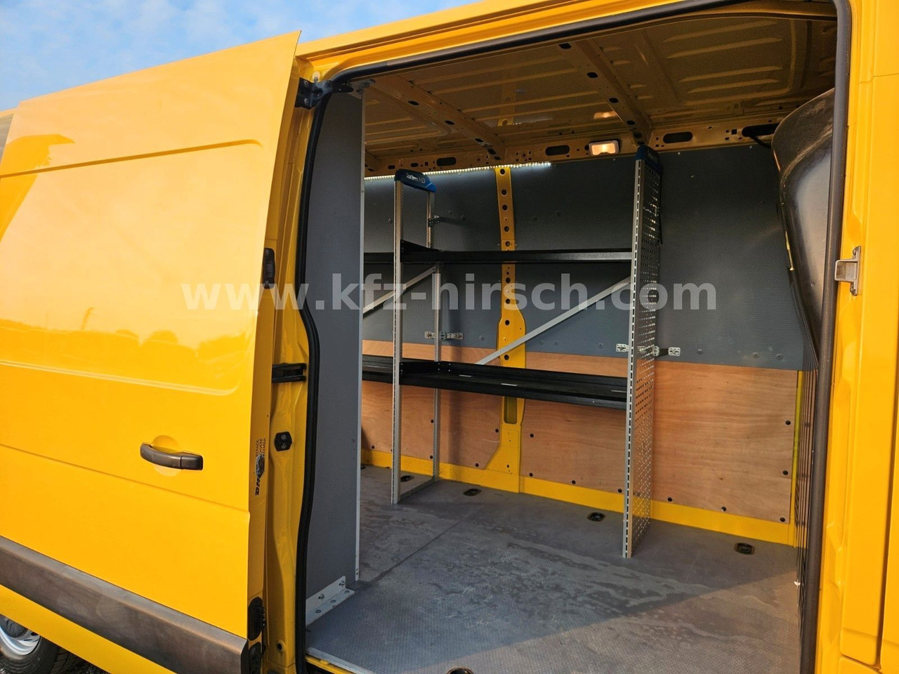 Furgoneta de pasajeros Renault Master EURO 6 *Klima*EU6 Kamera* Regal Sortimo: foto 10 Furgoneta de pasajeros Renault Master EURO 6 *Klima*EU6 Kamera* Regal Sortimo: foto 10