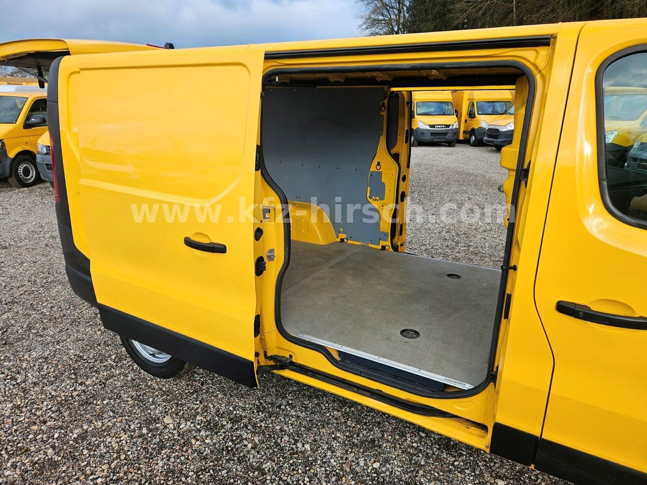 Renault Trafic Kasten L2H1 Maxi Lang Kamera 1.Hand LED - Furgoneta de pasajeros: foto 5 Renault Trafic Kasten L2H1 Maxi Lang Kamera 1.Hand LED - Furgoneta de pasajeros: foto 5