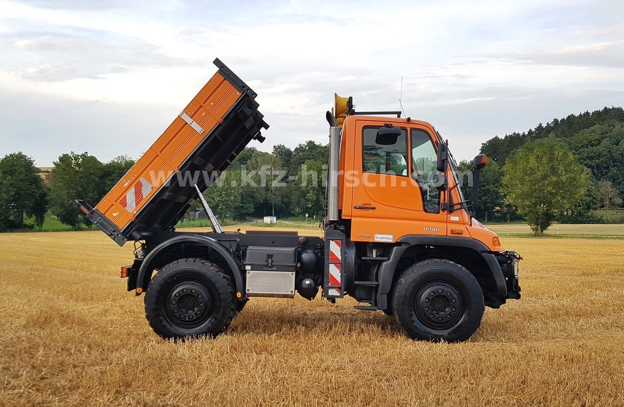 Unimog U400 405/12*HYDROSTAT*VARIOPILOT*Euro4*Kipper - Camión volquete: foto 2 Unimog U400 405/12*HYDROSTAT*VARIOPILOT*Euro4*Kipper - Camión volquete: foto 2