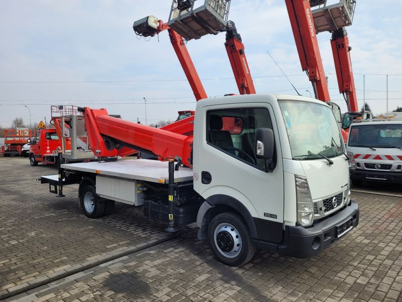 Nissan Cabstar NT400 podnośnik koszowy 24 m Versalift VTX-240 - Camión con plataforma elevadora: foto 2 Nissan Cabstar NT400 podnośnik koszowy 24 m Versalift VTX-240 - Camión con plataforma elevadora: foto 2