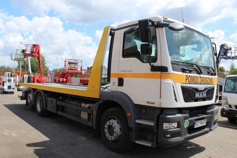 MAN TGM 26.340 Pomoc Drogowa Laweta - Otros maquinaria: foto 2 MAN TGM 26.340 Pomoc Drogowa Laweta - Otros maquinaria: foto 2