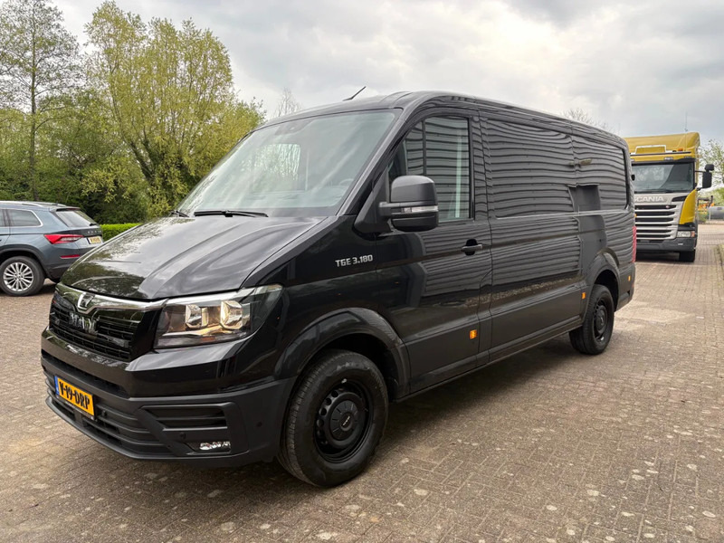 MAN TGE 3.180 / AUTOMAAT / BPM VRIJ / LAGE KM 28.000 / - Furgón: foto 2 MAN TGE 3.180 / AUTOMAAT / BPM VRIJ / LAGE KM 28.000 / - Furgón: foto 2