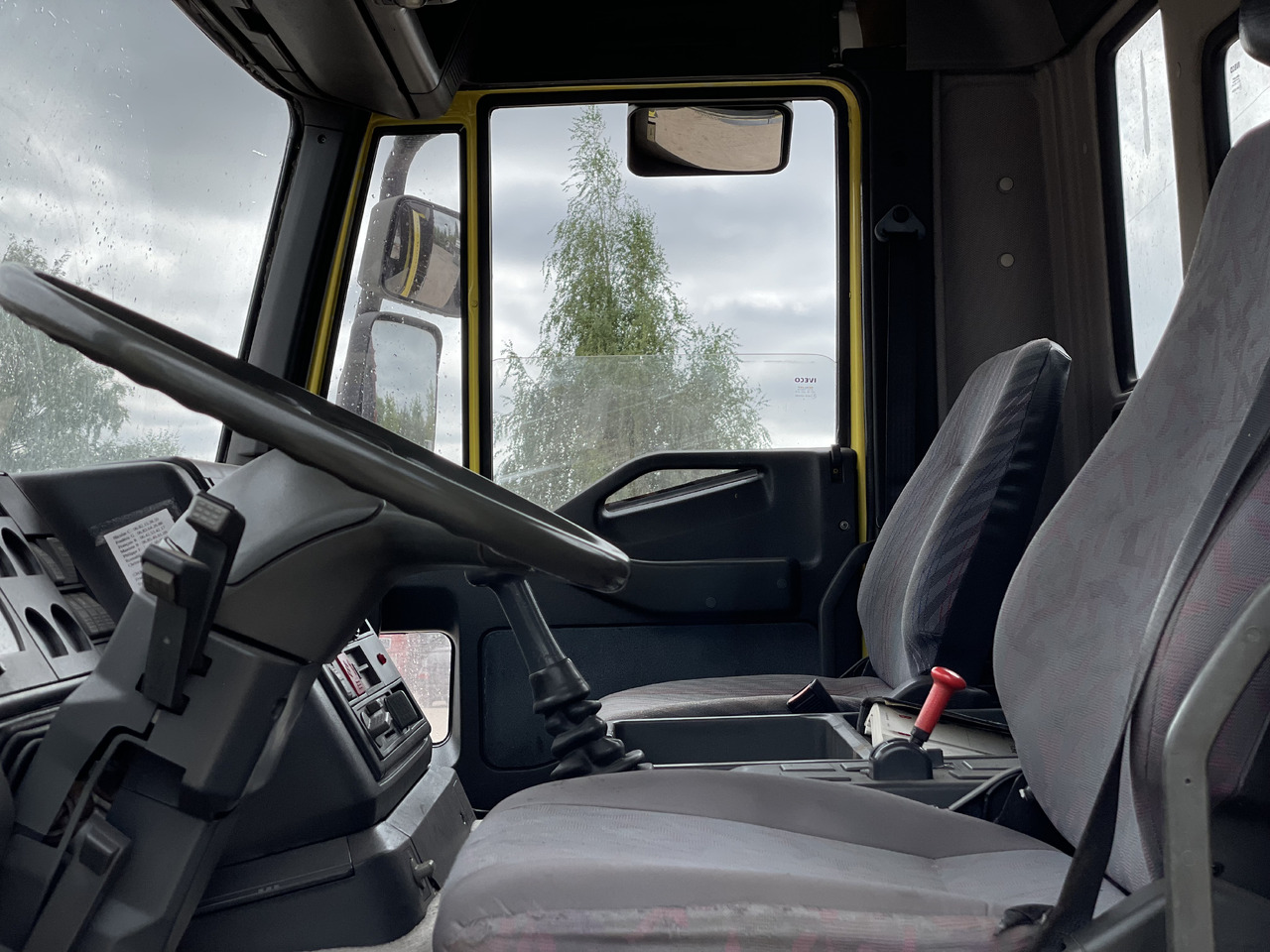 Camión volquete IVECO EUROCARGO: foto 7