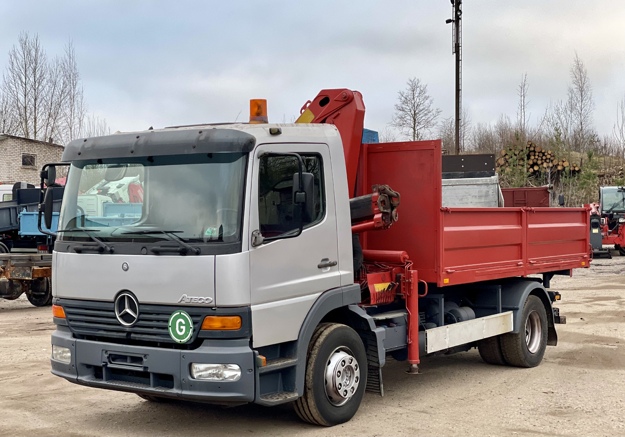MERCEDES-BENZ ATEGO - Camión grúa: foto 5 MERCEDES-BENZ ATEGO - Camión grúa: foto 5