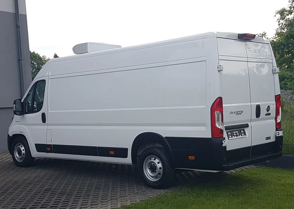 Fiat DUCATO L4H2 CHŁODNIA AGREGAT IZOTERMA MAX DŁUGI WYSOKI ZANOTTI Z250S-D FUNKCJA GRZANIA KLIMA - Furgoneta frigorifica: foto 3 Fiat DUCATO L4H2 CHŁODNIA AGREGAT IZOTERMA MAX DŁUGI WYSOKI ZANOTTI Z250S-D FUNKCJA GRZANIA KLIMA - Furgoneta frigorifica: foto 3