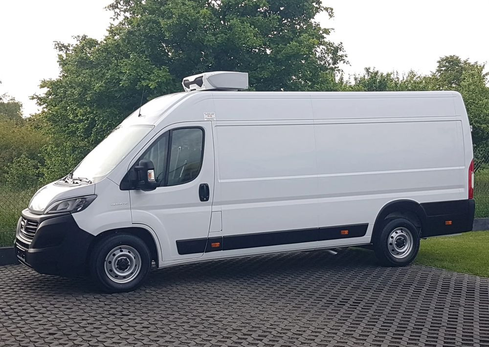 Fiat DUCATO L4H2 CHŁODNIA AGREGAT IZOTERMA MAX DŁUGI WYSOKI ZANOTTI Z250S-D FUNKCJA GRZANIA KLIMA - Furgoneta frigorifica: foto 2 Fiat DUCATO L4H2 CHŁODNIA AGREGAT IZOTERMA MAX DŁUGI WYSOKI ZANOTTI Z250S-D FUNKCJA GRZANIA KLIMA - Furgoneta frigorifica: foto 2