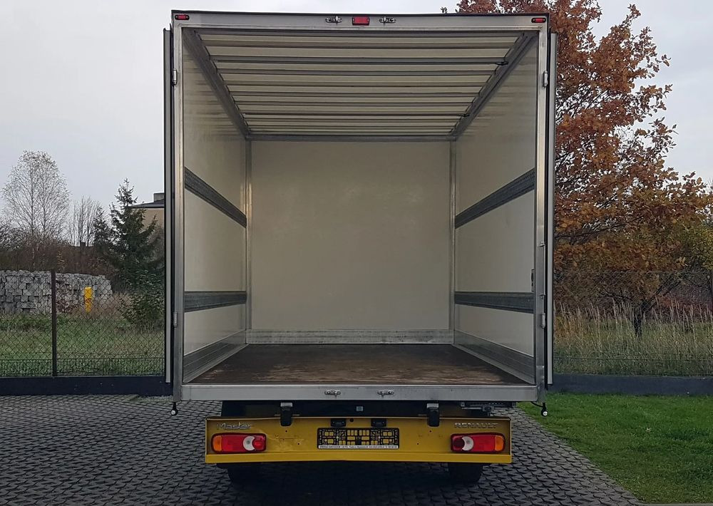 Renault MASTER KONTENER 8EP 4,21x2,23x2,22 KLIMA KRAJOWY MANUAL 6-BIEGÓW - Furgoneta caja cerrada: foto 5 Renault MASTER KONTENER 8EP 4,21x2,23x2,22 KLIMA KRAJOWY MANUAL 6-BIEGÓW - Furgoneta caja cerrada: foto 5