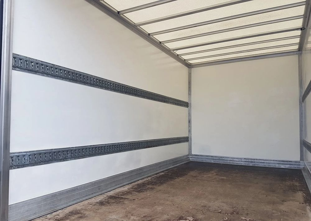 Furgoneta caja cerrada Renault MASTER KONTENER 8EP 4,21x2,23x2,22 KLIMA MANUAL KRAJOWY 6-BIEGÓW: foto 19
