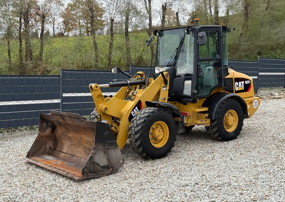 Caterpillar * CAT 907 H * Ładowarka * Sprowadzona * Bardzo Dobry Stan - Cargadora de ruedas: foto 1 Caterpillar * CAT 907 H * Ładowarka * Sprowadzona * Bardzo Dobry Stan - Cargadora de ruedas: foto 1