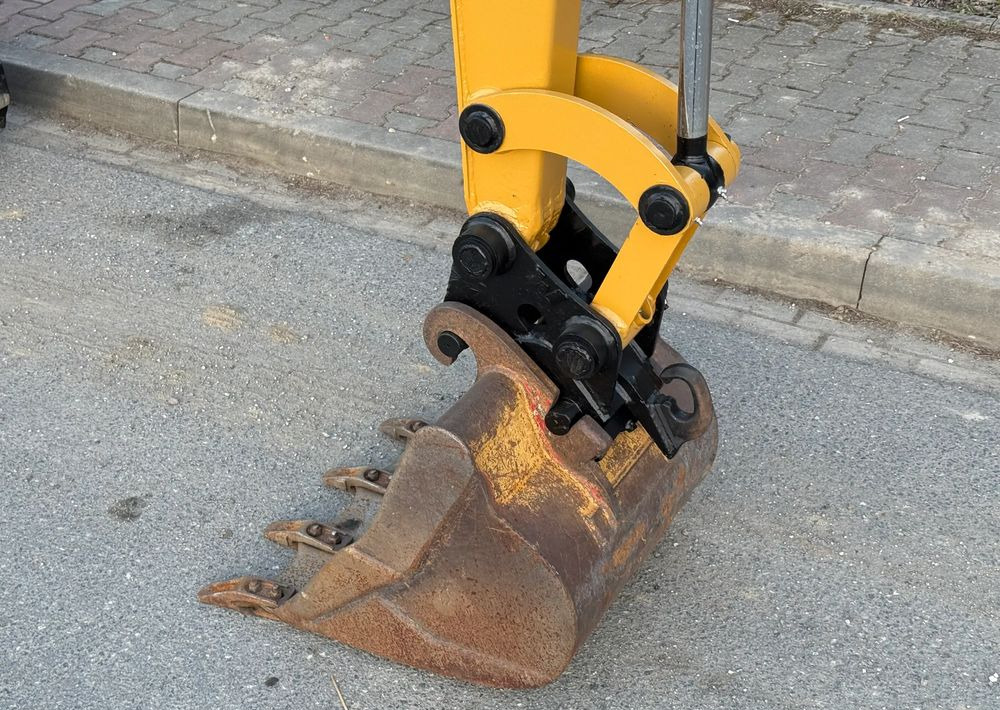 Caterpillar Minikoparka * CAT 303.5 E CR * Sprowadzona ! * Bardzo Dobry Stan * Minikoparka - Excavadora de cadenas: foto 4 Caterpillar Minikoparka * CAT 303.5 E CR * Sprowadzona ! * Bardzo Dobry Stan * Minikoparka - Excavadora de cadenas: foto 4