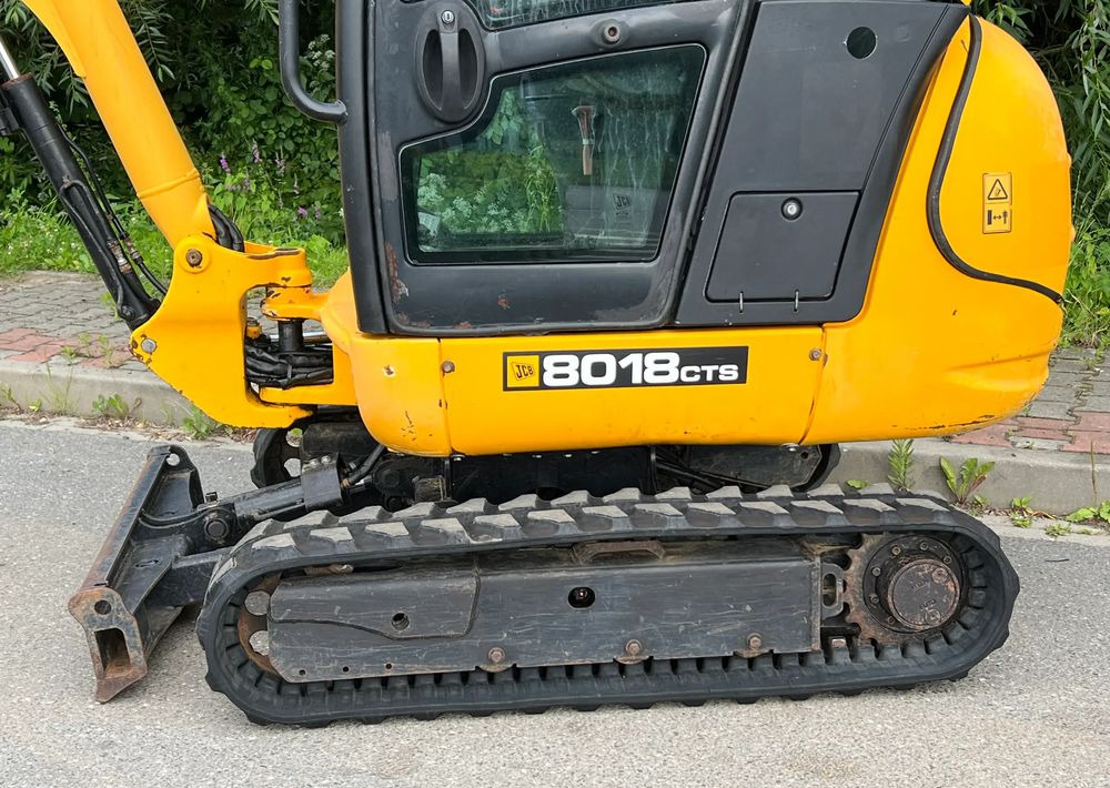 Miniexcavadora JCB MINIKOPARKA JCB 8018 3 Łyżki Stan IDEALNY: foto 6