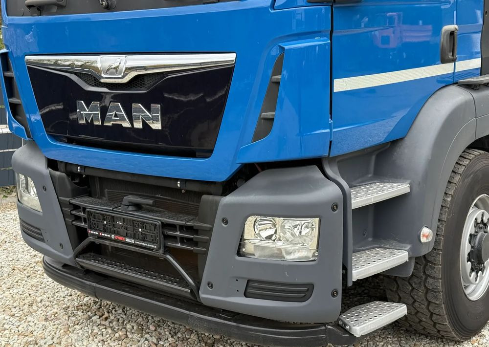 MAN * MAN 18.440 TGS * 4x4 * HDS Fassi F215 * Sprowadzony * 95 000 KM ! * Stan Jak Nowy - Camión caja abierta, Camión grúa: foto 3 MAN * MAN 18.440 TGS * 4x4 * HDS Fassi F215 * Sprowadzony * 95 000 KM ! * Stan Jak Nowy - Camión caja abierta, Camión grúa: foto 3