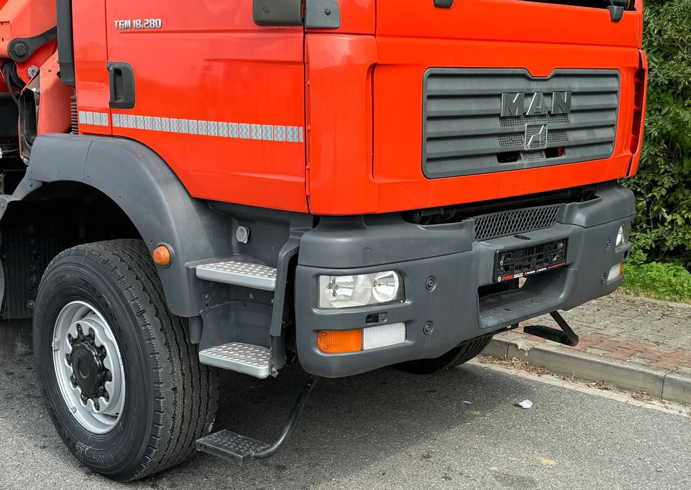 MAN TGM 18-280 MAN 4x4 HDS PALFINGER 105 KIPER WYWROTKA MEILLER BARDZO DOBRY STAN - Camión volquete: foto 3 MAN TGM 18-280 MAN 4x4 HDS PALFINGER 105 KIPER WYWROTKA MEILLER BARDZO DOBRY STAN - Camión volquete: foto 3