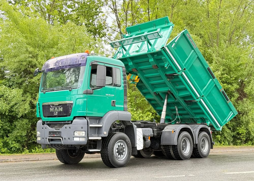 MAN * TGS 26.440 MAN * Kiper / Wywrotka * 6x6 * Sprowadzona * Bordmatik * Stan Perfekcyjny - Camión volquete: foto 1 MAN * TGS 26.440 MAN * Kiper / Wywrotka * 6x6 * Sprowadzona * Bordmatik * Stan Perfekcyjny - Camión volquete: foto 1
