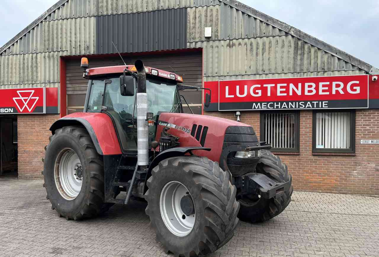 Case-IH CVX 1135 Tractoren - Tractor: foto 1 Case-IH CVX 1135 Tractoren - Tractor: foto 1