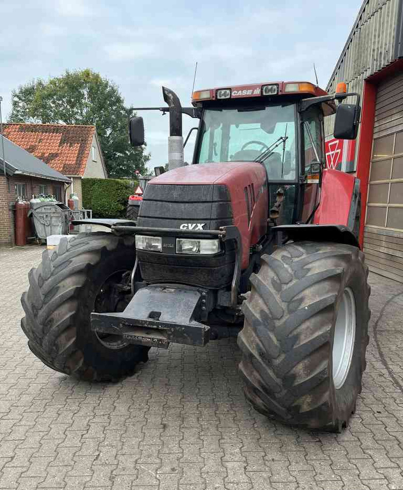 Case-IH CVX 1135 Tractoren - Tractor: foto 3 Case-IH CVX 1135 Tractoren - Tractor: foto 3