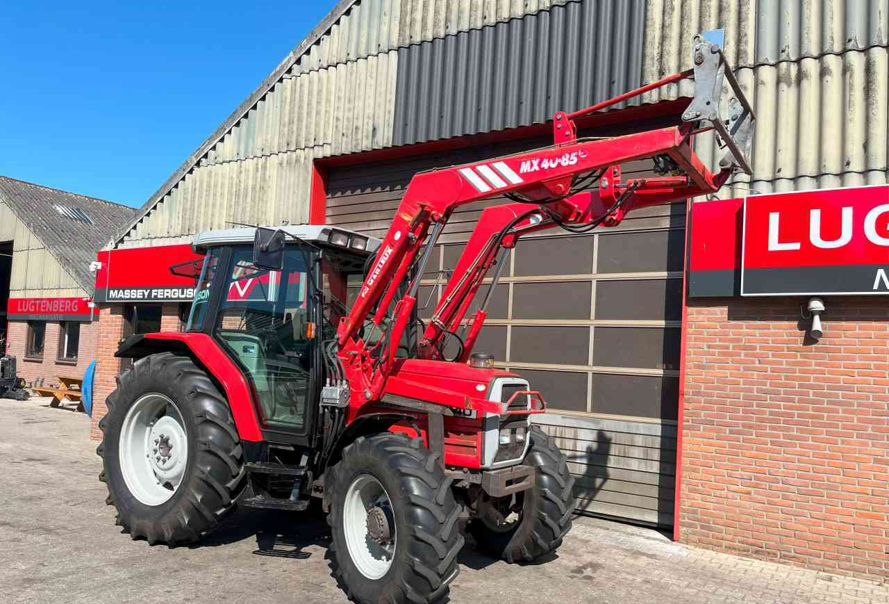 Massey Ferguson 6140 Dynashift met Mailleux voorlader tractoren *Verkocht/sold* - Tractor: foto 3 Massey Ferguson 6140 Dynashift met Mailleux voorlader tractoren *Verkocht/sold* - Tractor: foto 3
