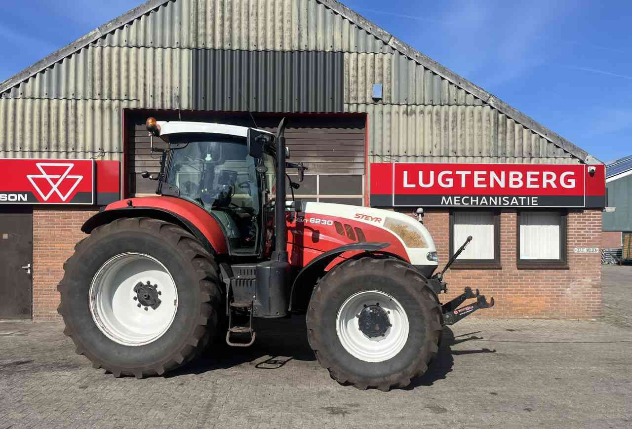 Steyr CVT 6230 Tractoren - Tractor: foto 1 Steyr CVT 6230 Tractoren - Tractor: foto 1