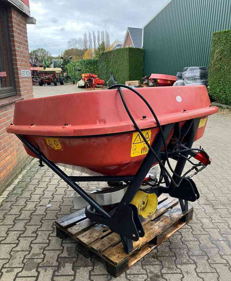 Trioliet Kunstmeststrooier mestverwerking - Esparcidor de fertilizantes: foto 3 Trioliet Kunstmeststrooier mestverwerking - Esparcidor de fertilizantes: foto 3