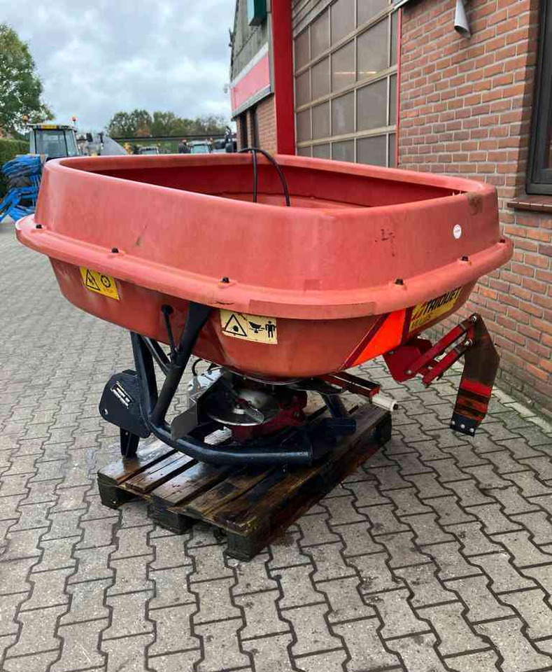 Trioliet Kunstmeststrooier mestverwerking - Esparcidor de fertilizantes: foto 4 Trioliet Kunstmeststrooier mestverwerking - Esparcidor de fertilizantes: foto 4