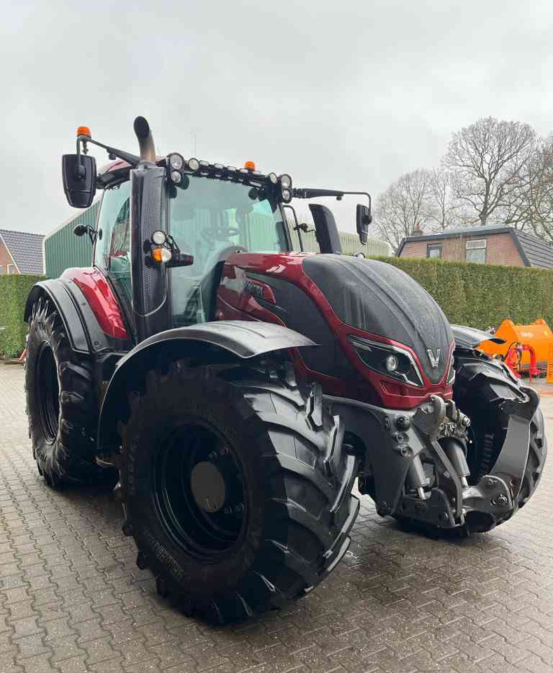 Valtra T234 Direct Tractoren - Tractor: foto 3 Valtra T234 Direct Tractoren - Tractor: foto 3