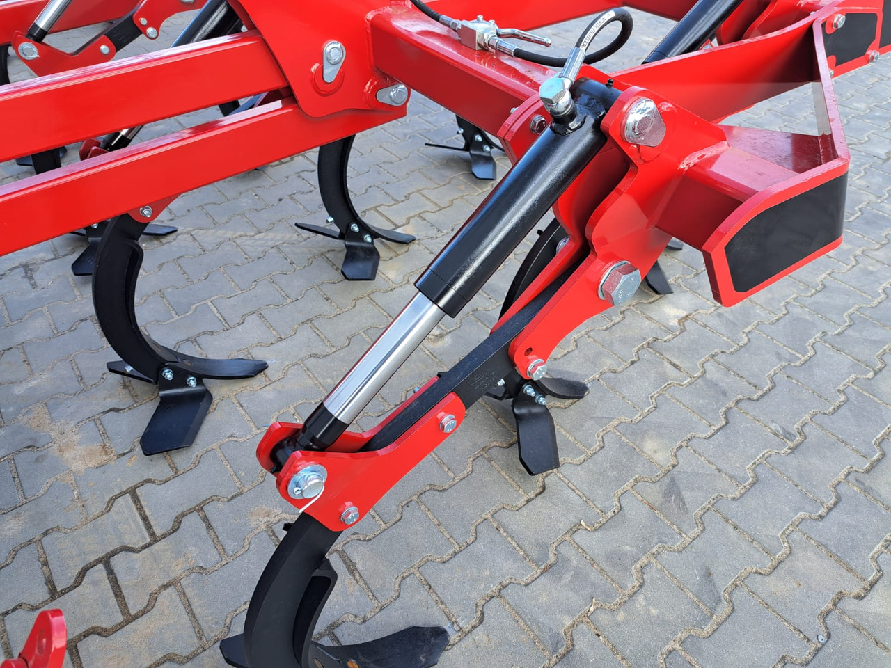 AMJ AGRO Porto 300 - Equipo para trabajo del suelo: foto 4 AMJ AGRO Porto 300 - Equipo para trabajo del suelo: foto 4