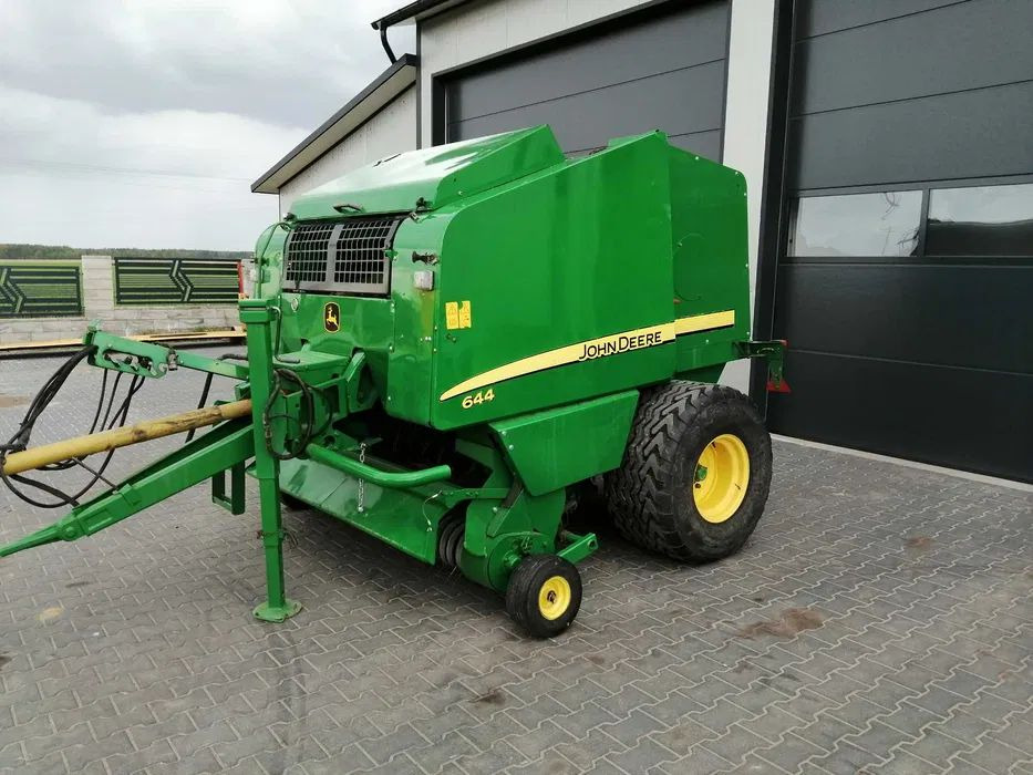 JOHN DEERE 644/2011r 578 PREMIUM opuszczana podloga cover edge - Rotoempacadora: foto 4 JOHN DEERE 644/2011r 578 PREMIUM opuszczana podloga cover edge - Rotoempacadora: foto 4
