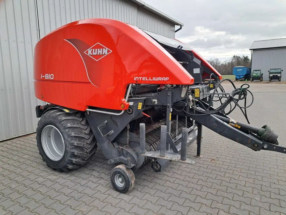 Kuhn i-BIO - Rotoempacadora: foto 1 Kuhn i-BIO - Rotoempacadora: foto 1