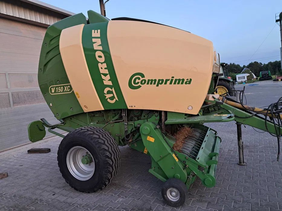 Prasa rolująca Krone Comprima 150XC - Rotoempacadora: foto 2 Prasa rolująca Krone Comprima 150XC - Rotoempacadora: foto 2
